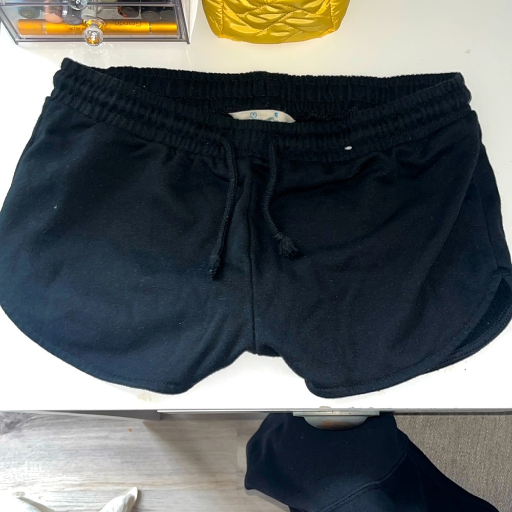 Black sweatshorts